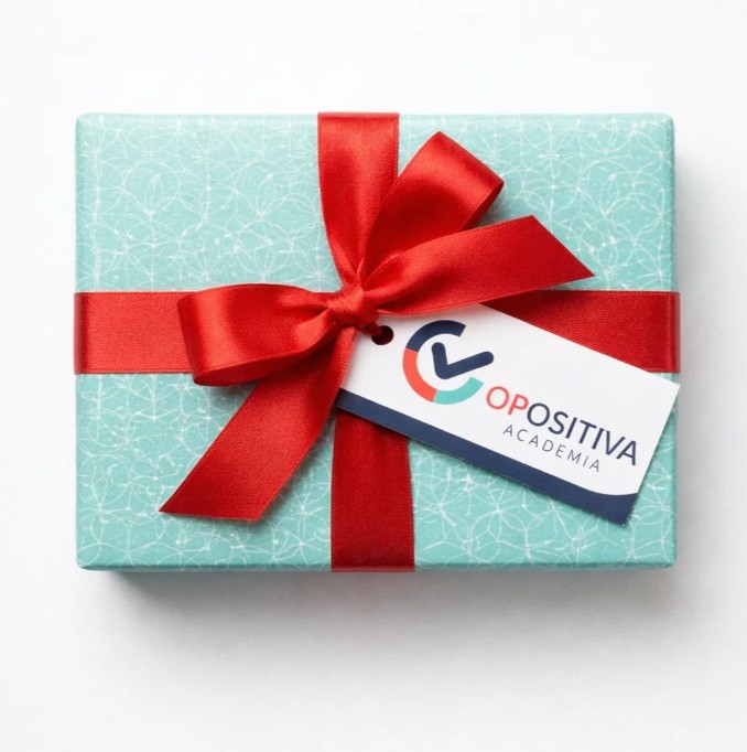 Paquete de regalo envuelto en papel turquesa con lazo rojo y etiqueta de Opositiva Academia.